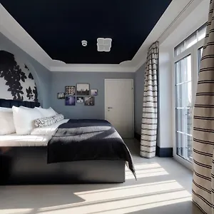 Numa Maximilian Apartmanhotel
